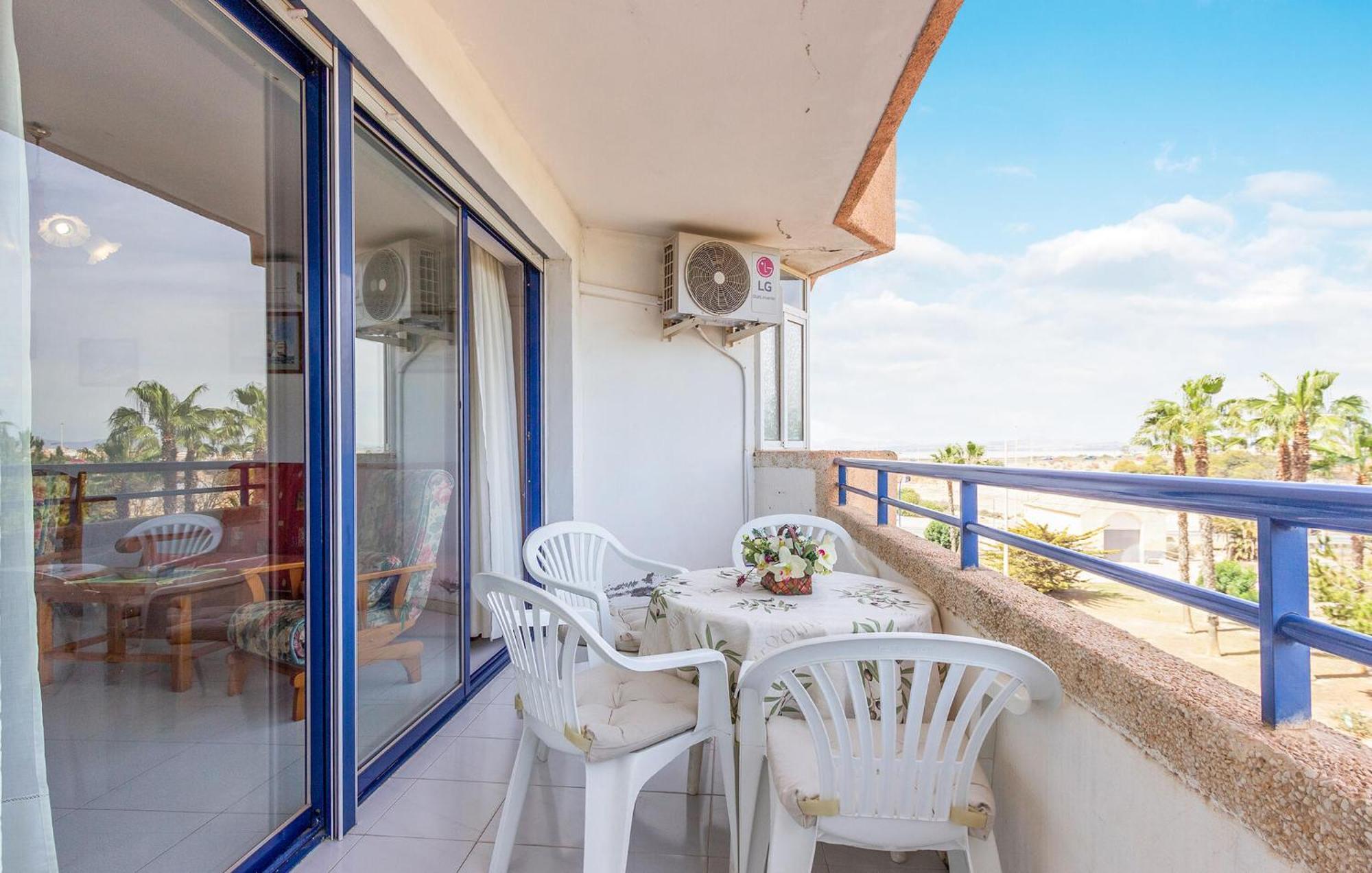 Nice Apartment In Torrevieja With Kitchen Экстерьер фото